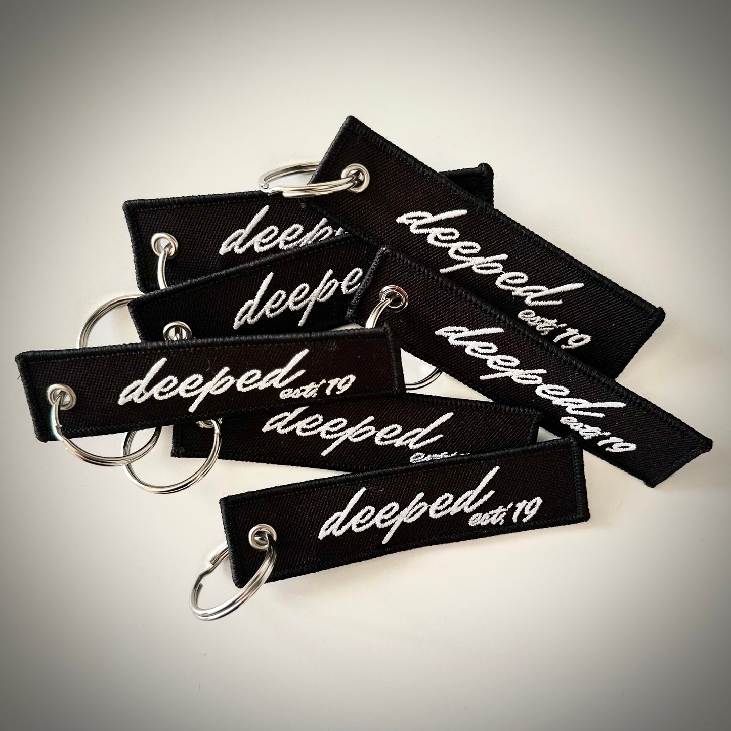 deeped keychain